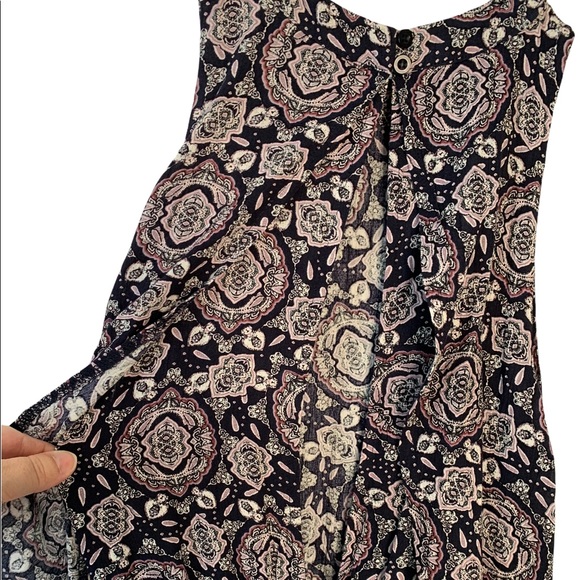 NWT SUN + SHADOW Black + White Split Back Sleeveless Romper Size XS - Picture 8 of 9